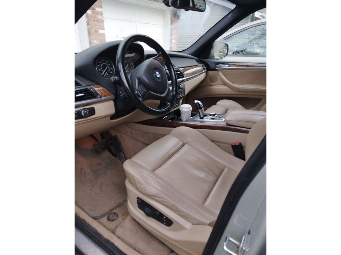 2008 BMW X5 for sale by owner in North Olmsted