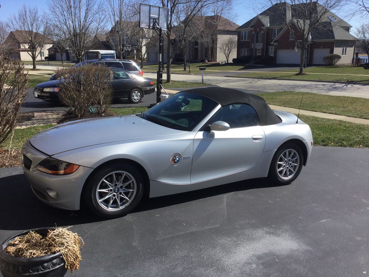 2003 BMW Z4 for sale by owner in West Chicago