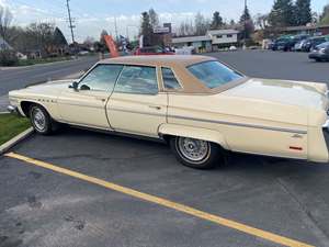 Beige 1976 Buick Electra