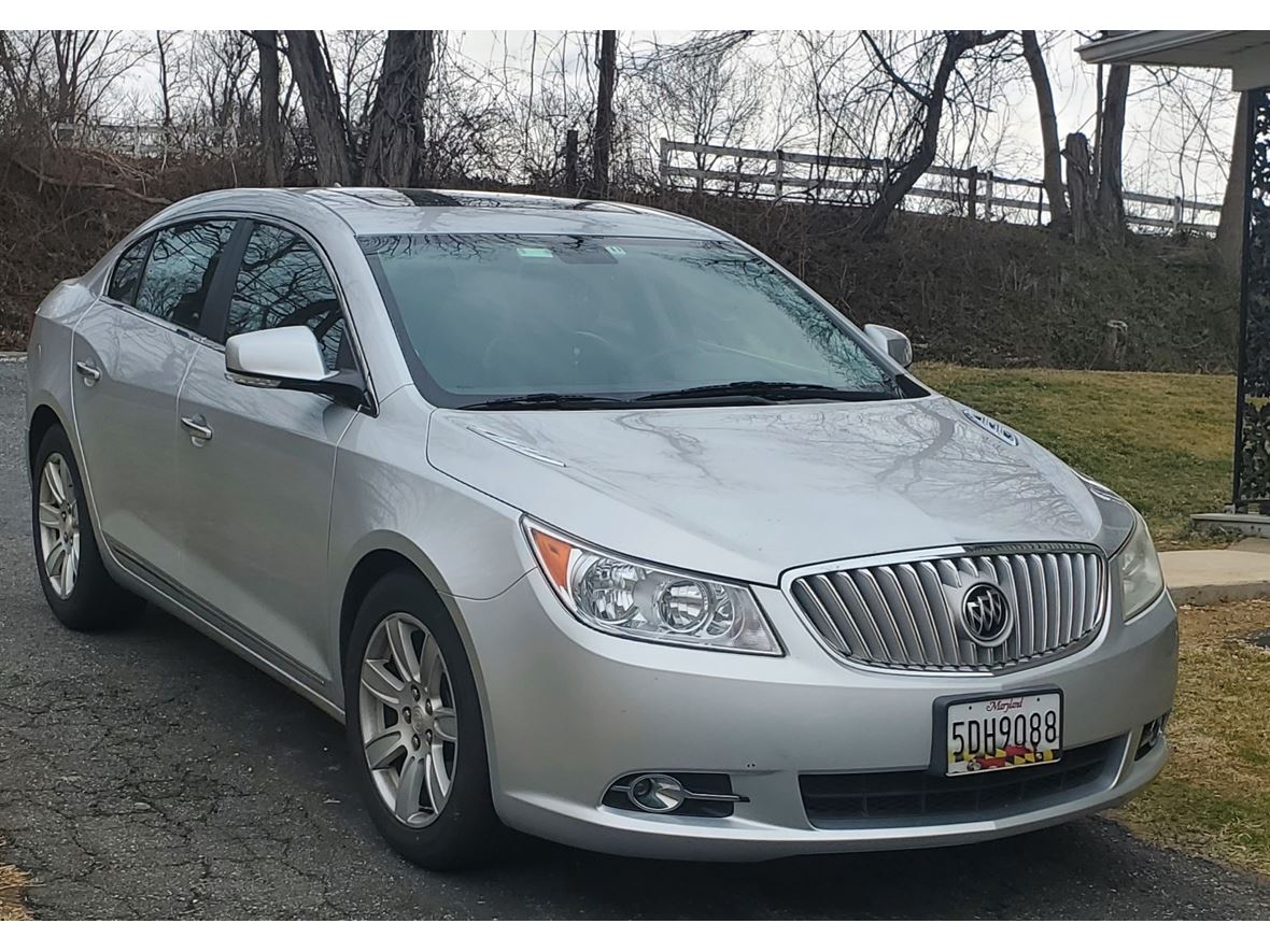 2010 Buick LaCrosse for sale by owner in Whiteford