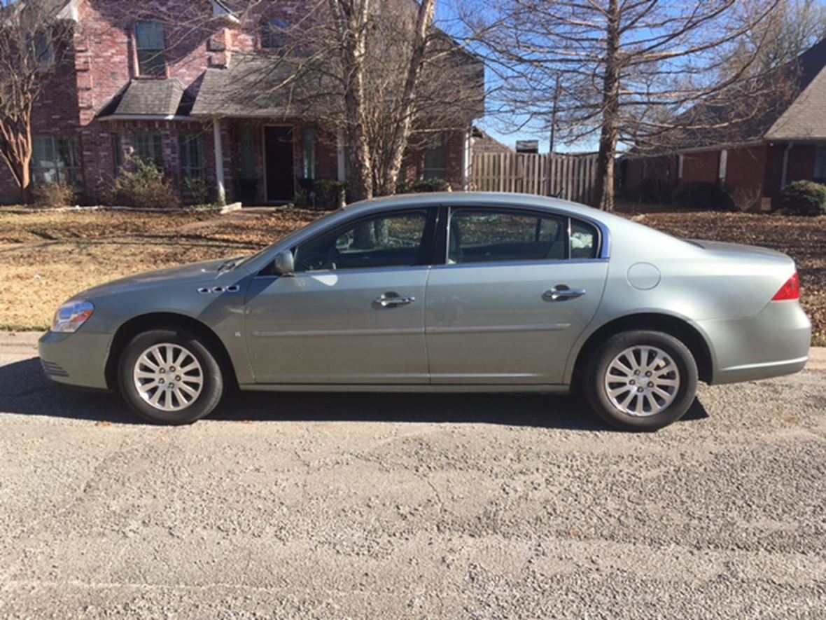 2006 Buick Lucerne CX for sale by owner in College Station