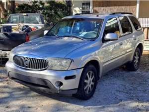 Silver 2004 Buick Rainier