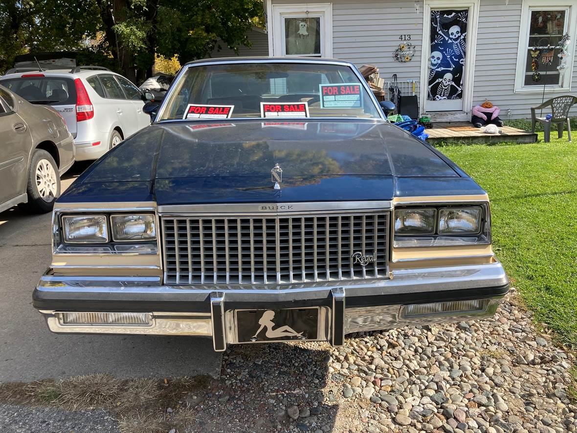 1980 Buick Regal for sale by owner in Lansing