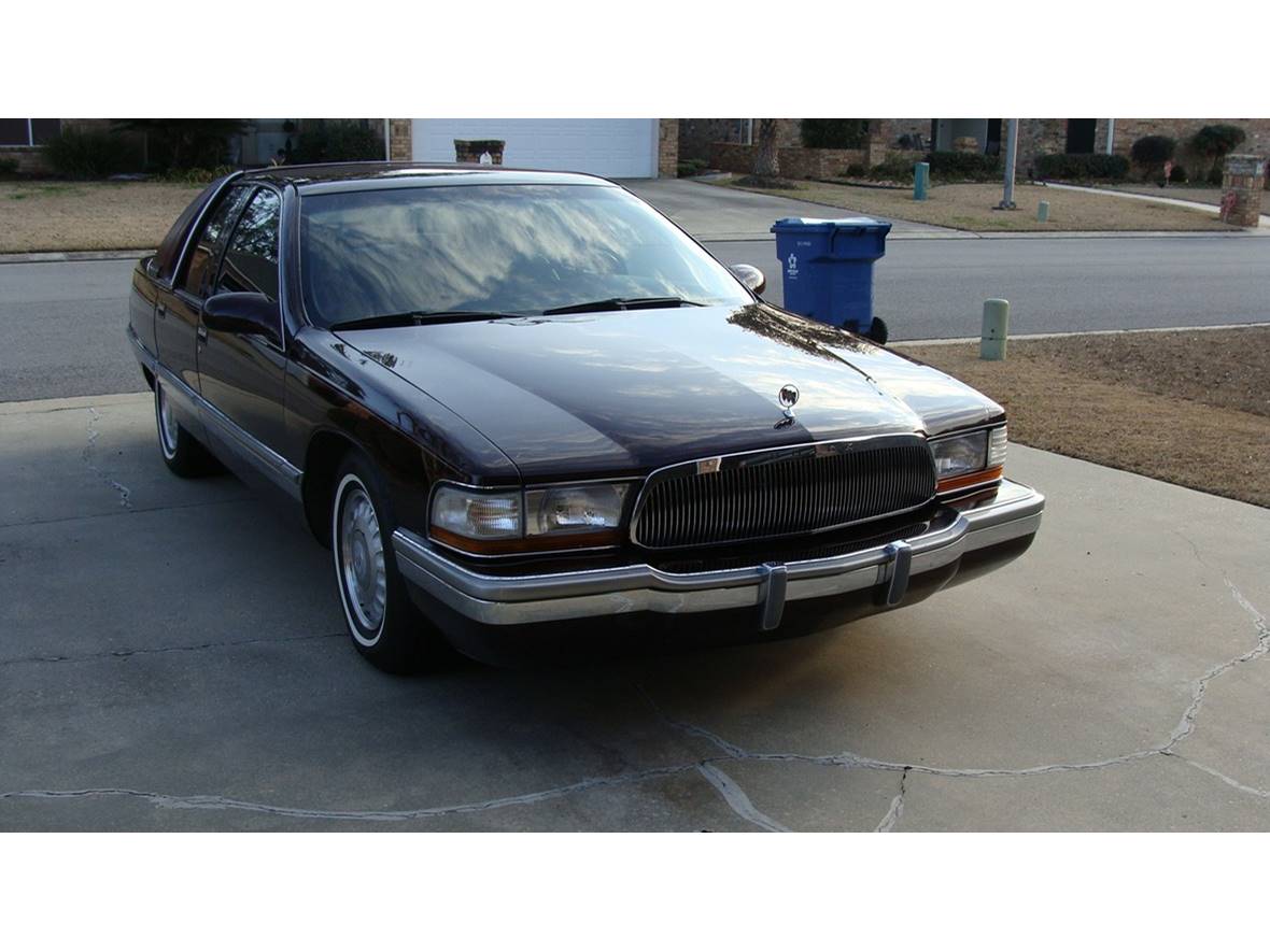 1995 Buick Roadmaster for sale by owner in Lafayette