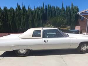 White 1976 Cadillac DeVille