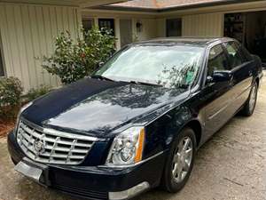 Blue 2006 Cadillac DTS