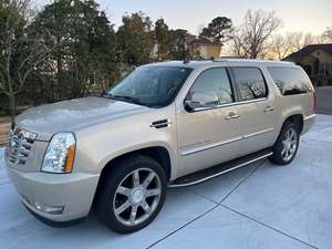 Beige 2008 Cadillac Escalade ESV