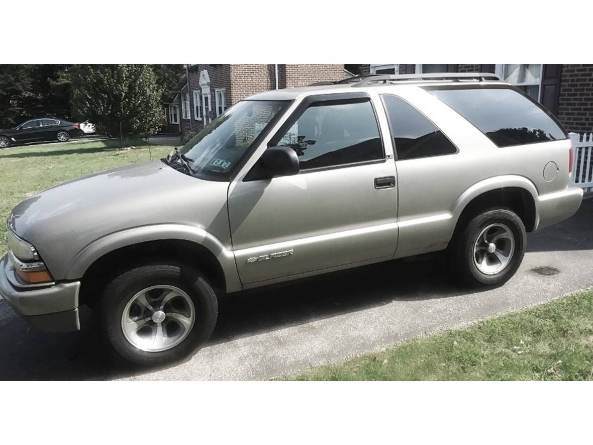 2003 Chevrolet Blazer for sale by owner in Broomall
