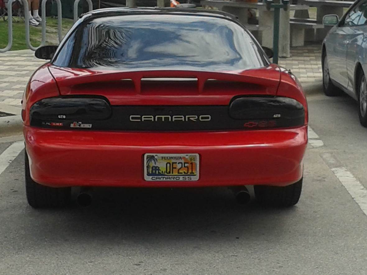 2001 Chevrolet Camaro for sale by owner in New Smyrna Beach