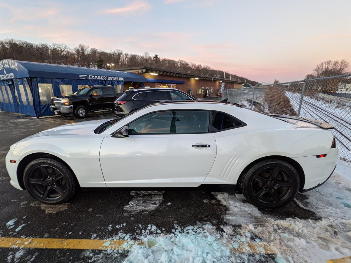 2014 Chevrolet Camaro for sale by owner in Lexington