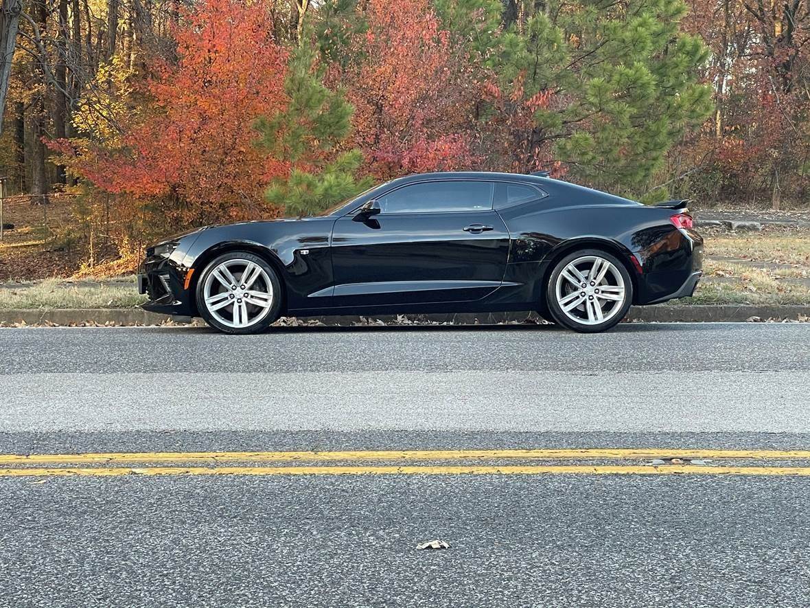 2016 Chevrolet Camaro for sale by owner in Memphis