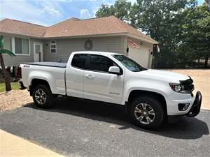 White 2016 Chevrolet Colorado Z71