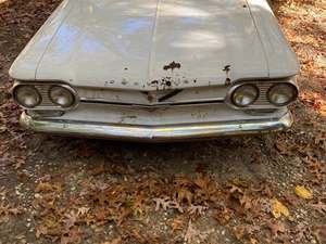 White 1962 Chevrolet Corvair