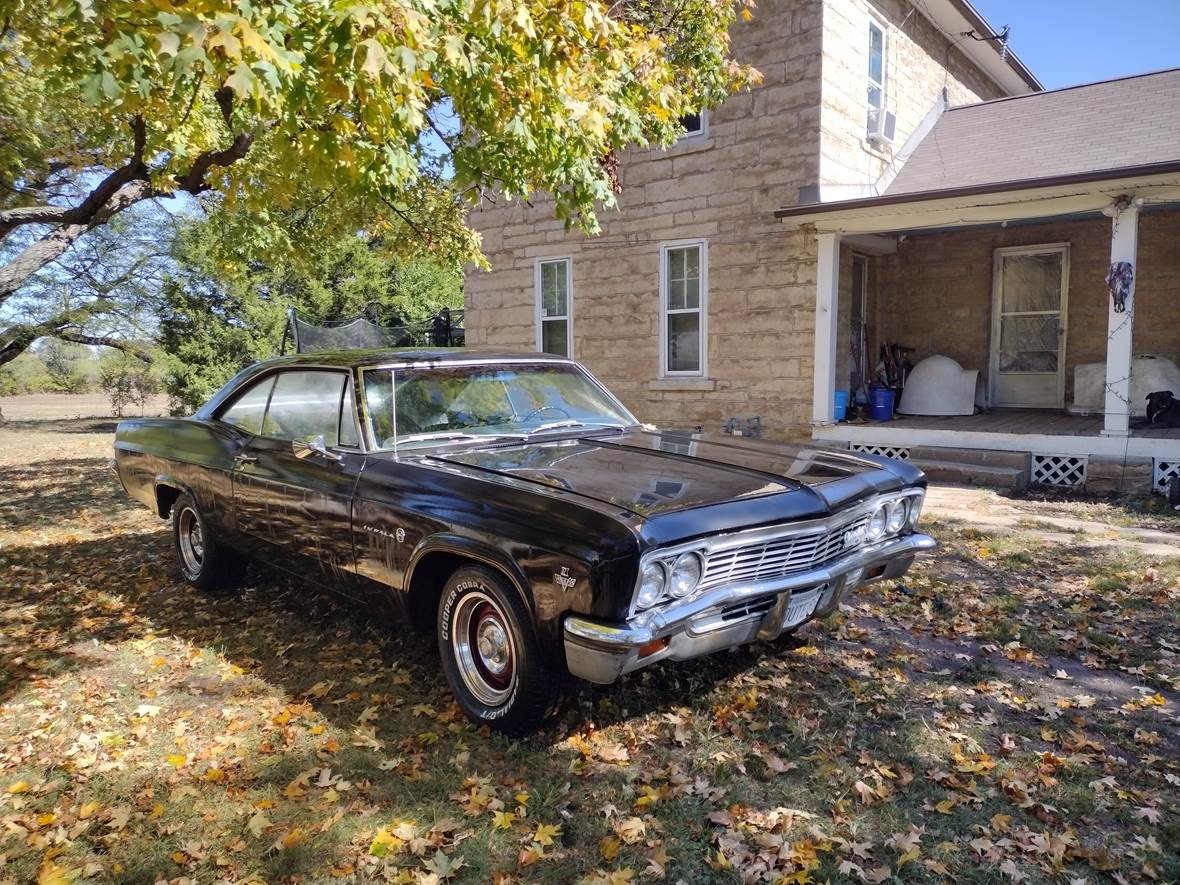 1966 Chevrolet Impala for sale by owner in Topeka