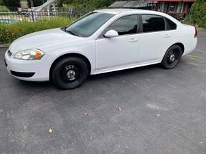 White 2016 Chevrolet Impala Limited