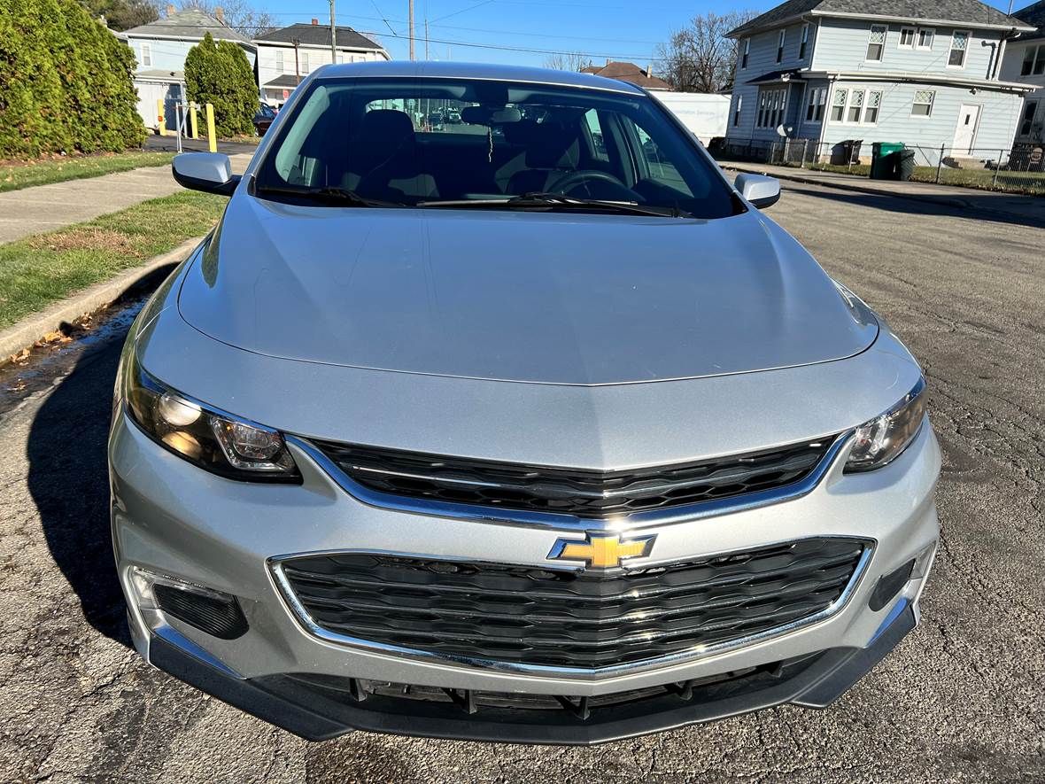 2018 Chevrolet Malibu Lt for sale by owner in Springfield