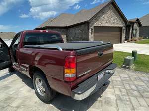 Red 2001 Chevrolet Silverado 1500