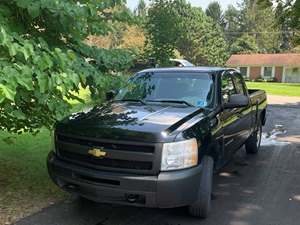 2010 Chevrolet Silverado 1500 with Black Exterior