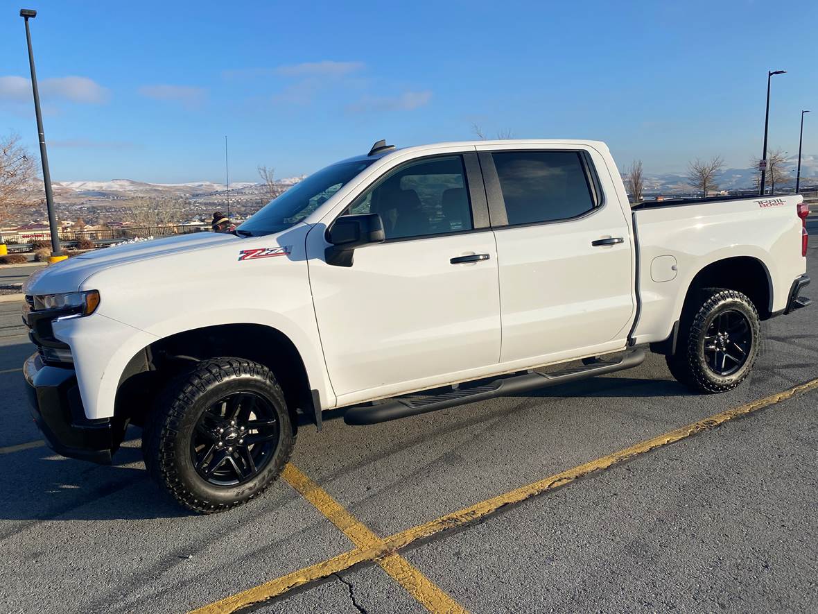 2021 Chevrolet Silverado 1500 Crew Cab for sale by owner in Sparks