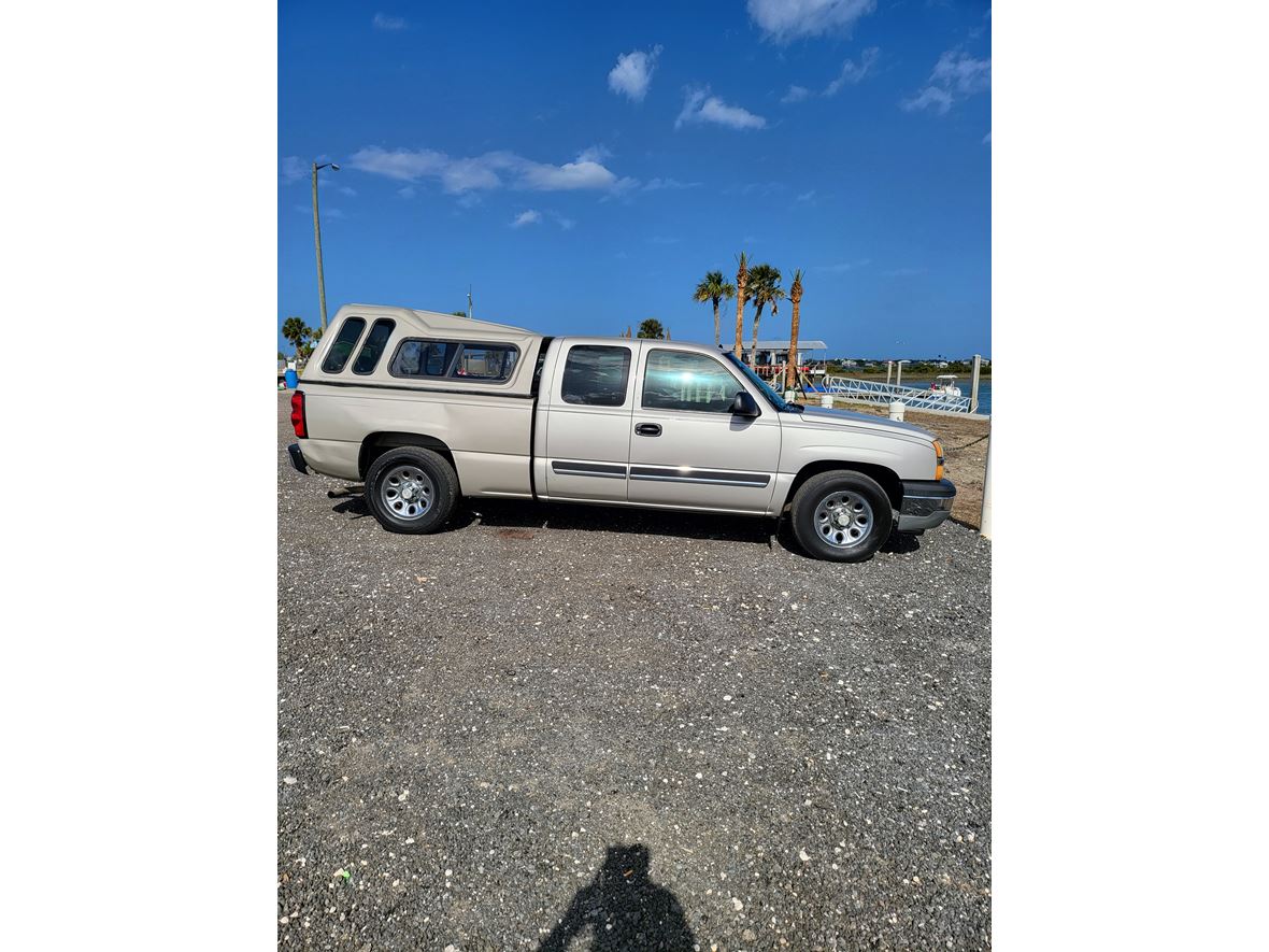 2005 Chevrolet Silverado 1500 Extended Cab for sale by owner in Saint Augustine
