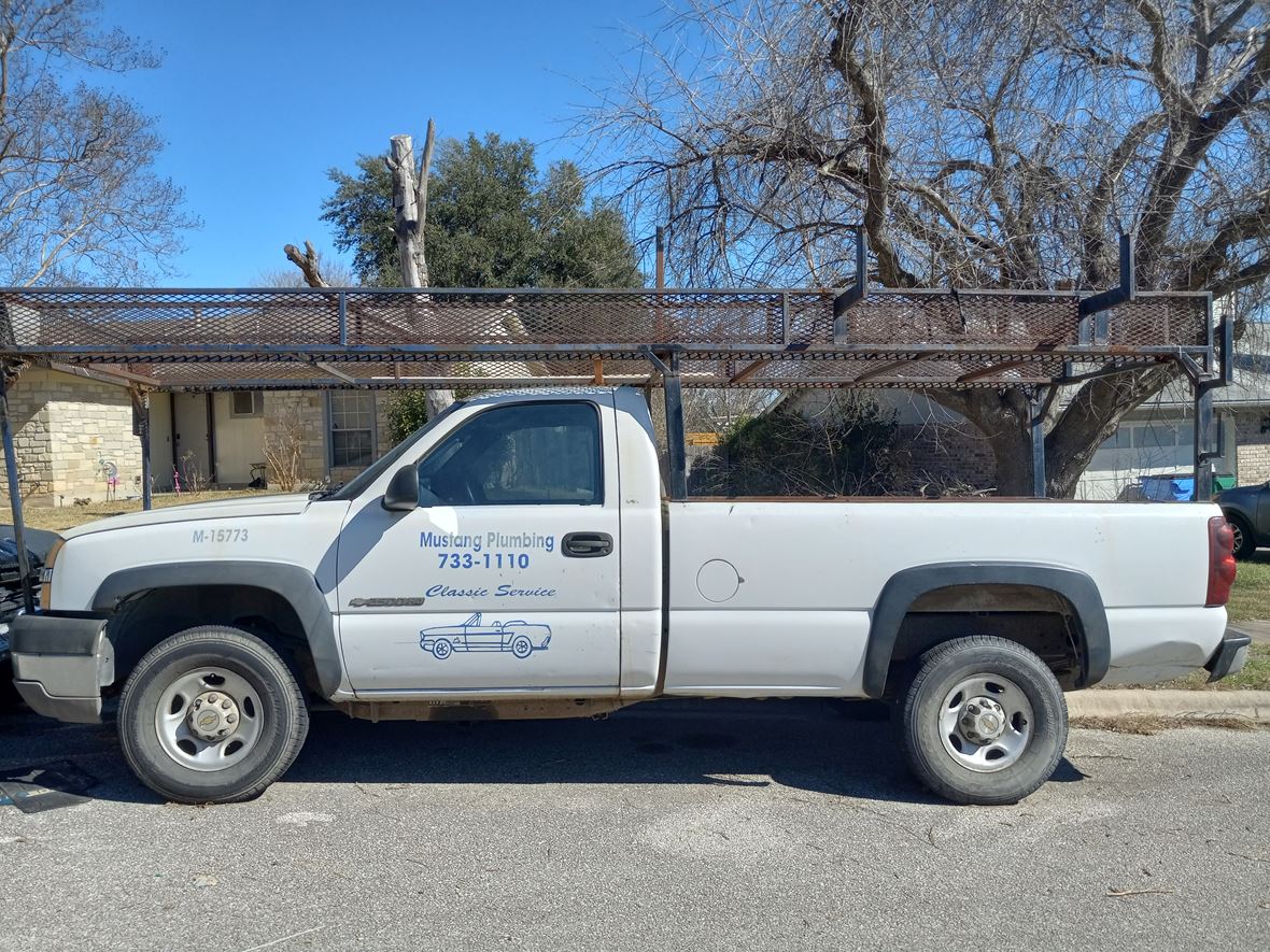 2003 Chevrolet Silverado for sale by owner in Pflugerville