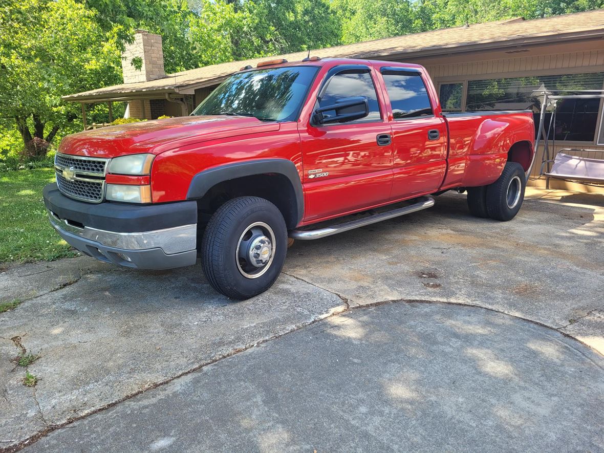 2005 Chevrolet Silverado for sale by owner in Buford