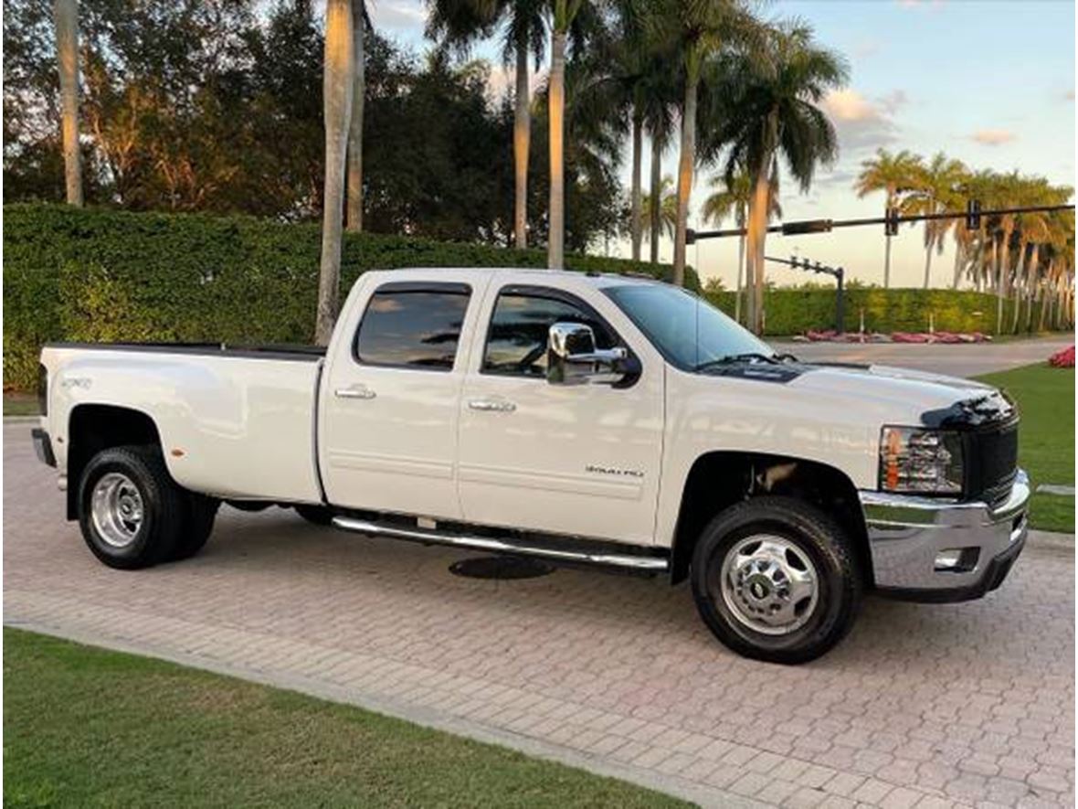 2012 Chevrolet Silverado 3500HD for sale by owner in Fort Worth