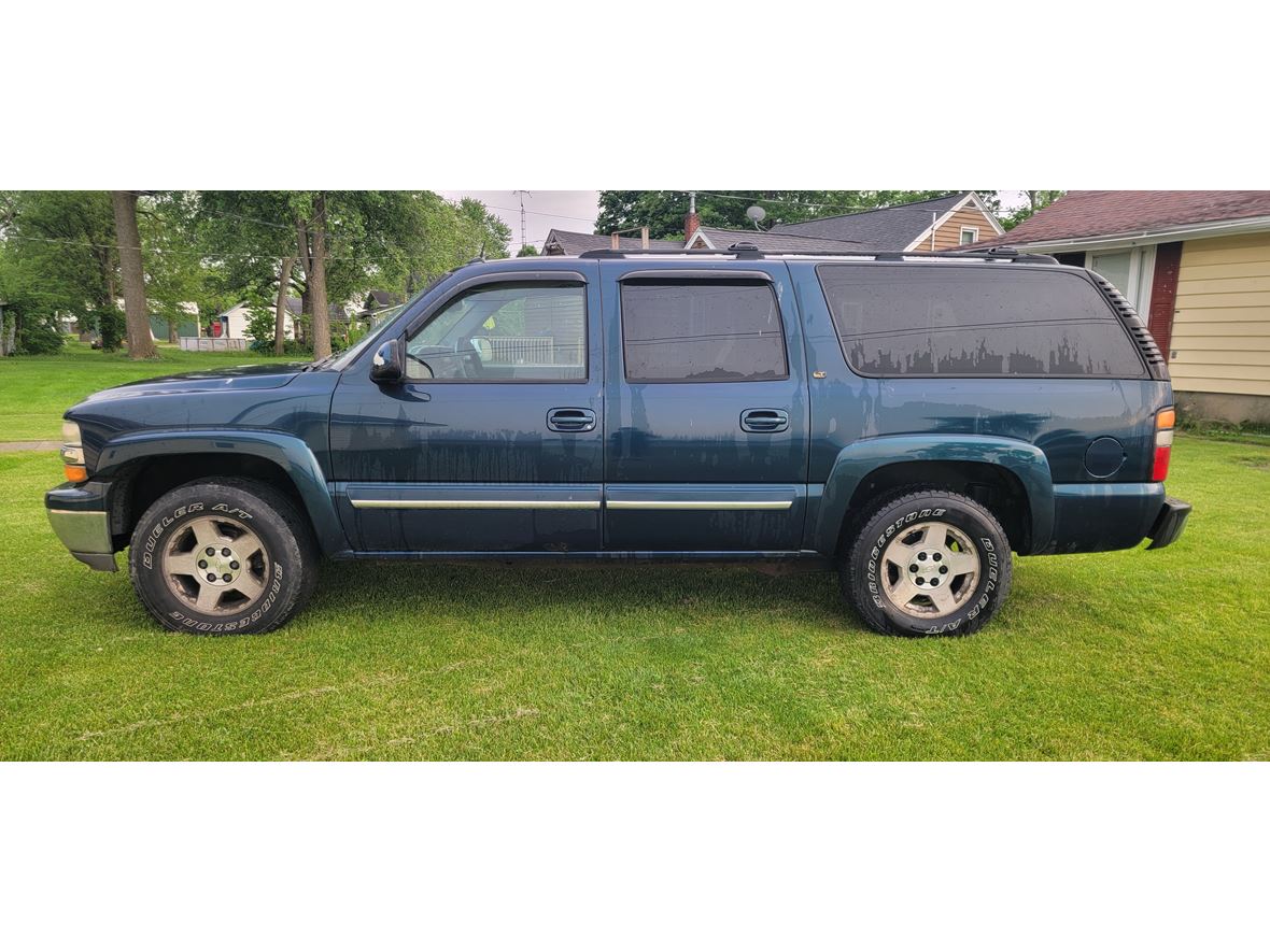 2005 Chevrolet Suburban for sale by owner in Holgate