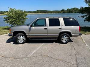 Gray 1999 Chevrolet Tahoe