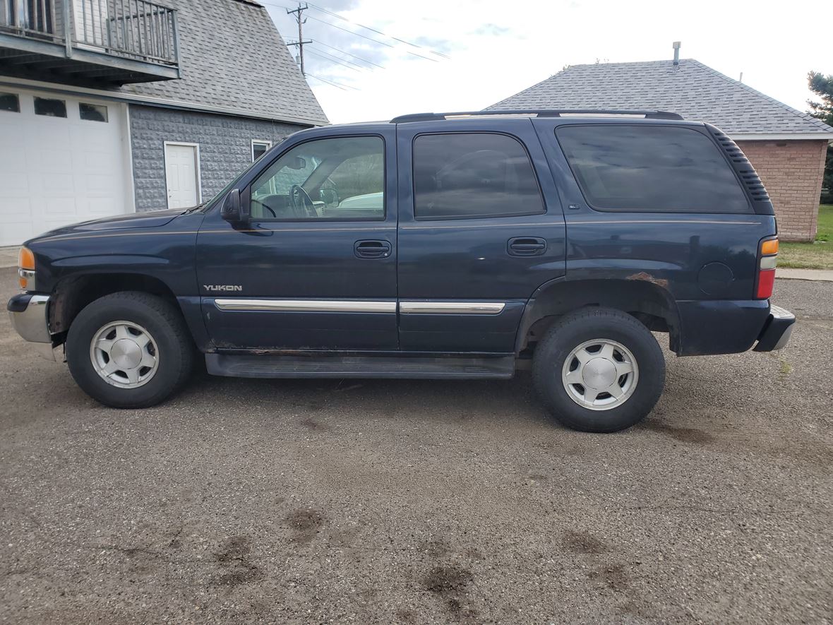 2004 Chevrolet Tahoe for sale by owner in Romulus