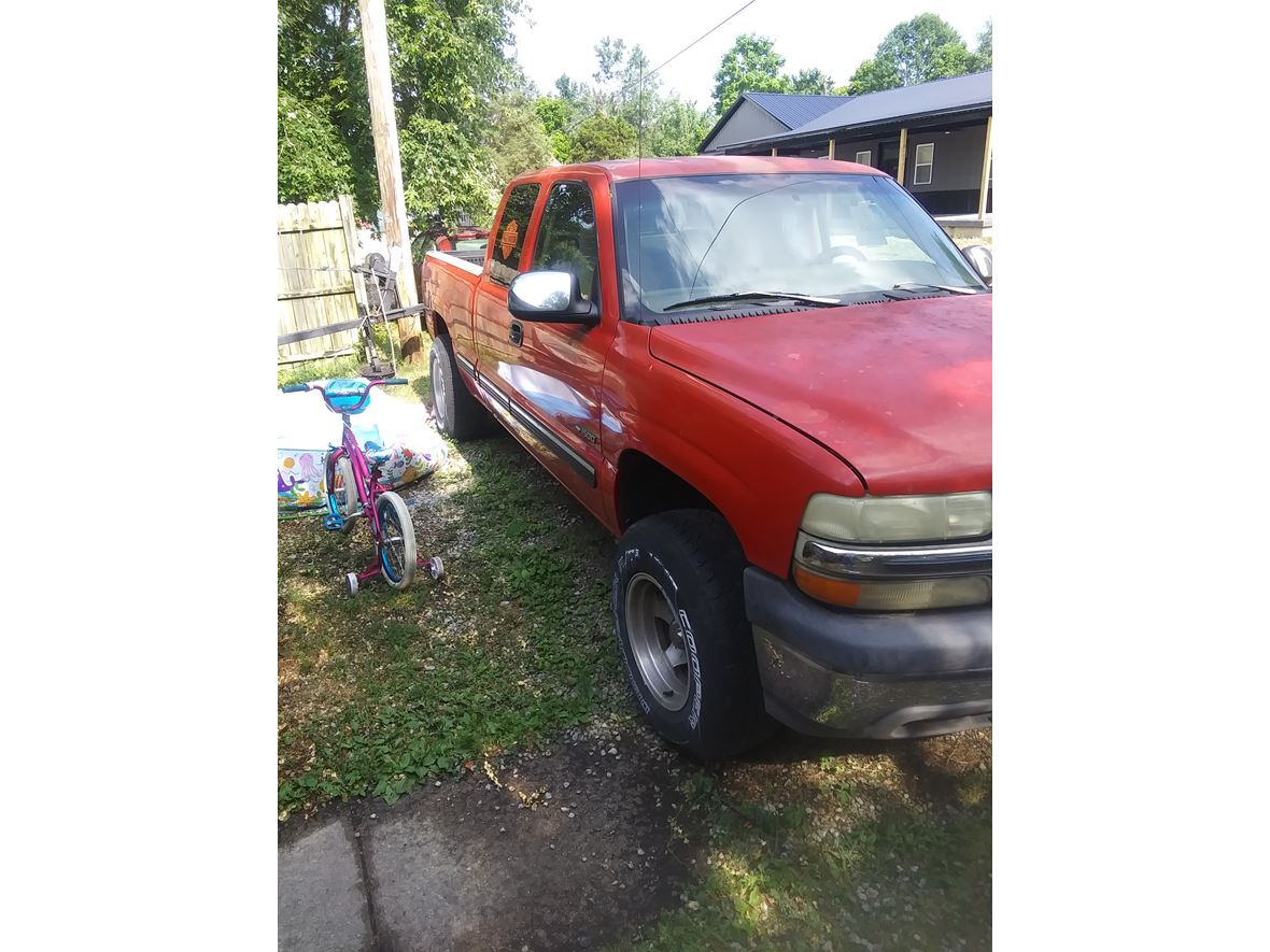 2000 Chevrolet Z71 4x4 for sale by owner in Scottsburg