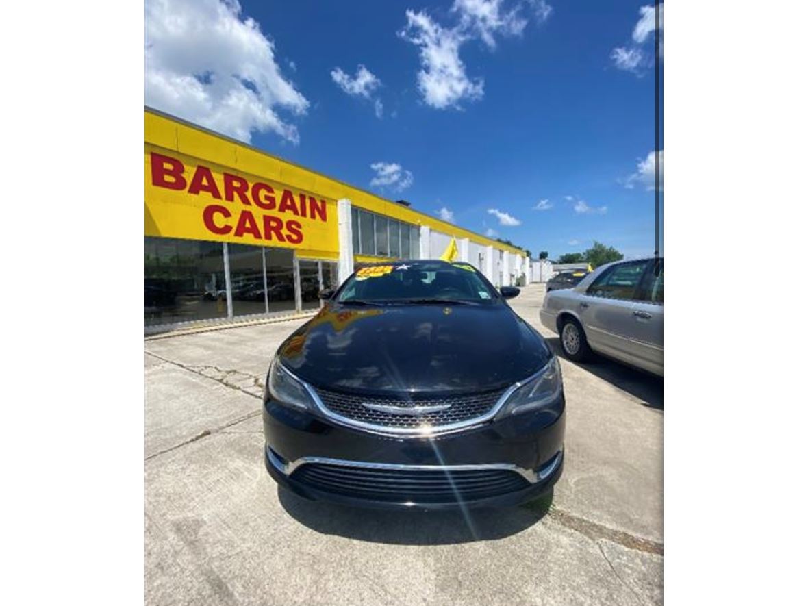 2015 Chrysler 200 for sale by owner in Lafayette