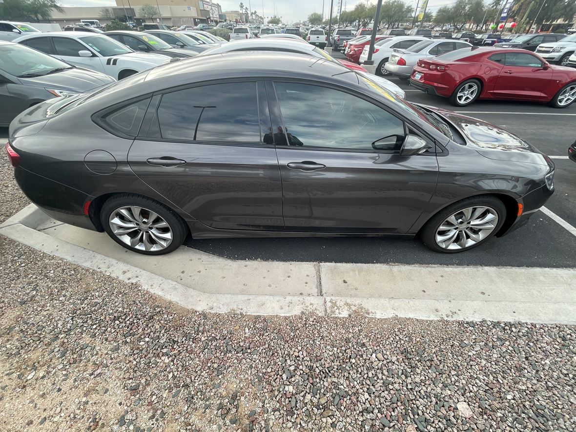 2015 Chrysler 200 for sale by owner in Tucson