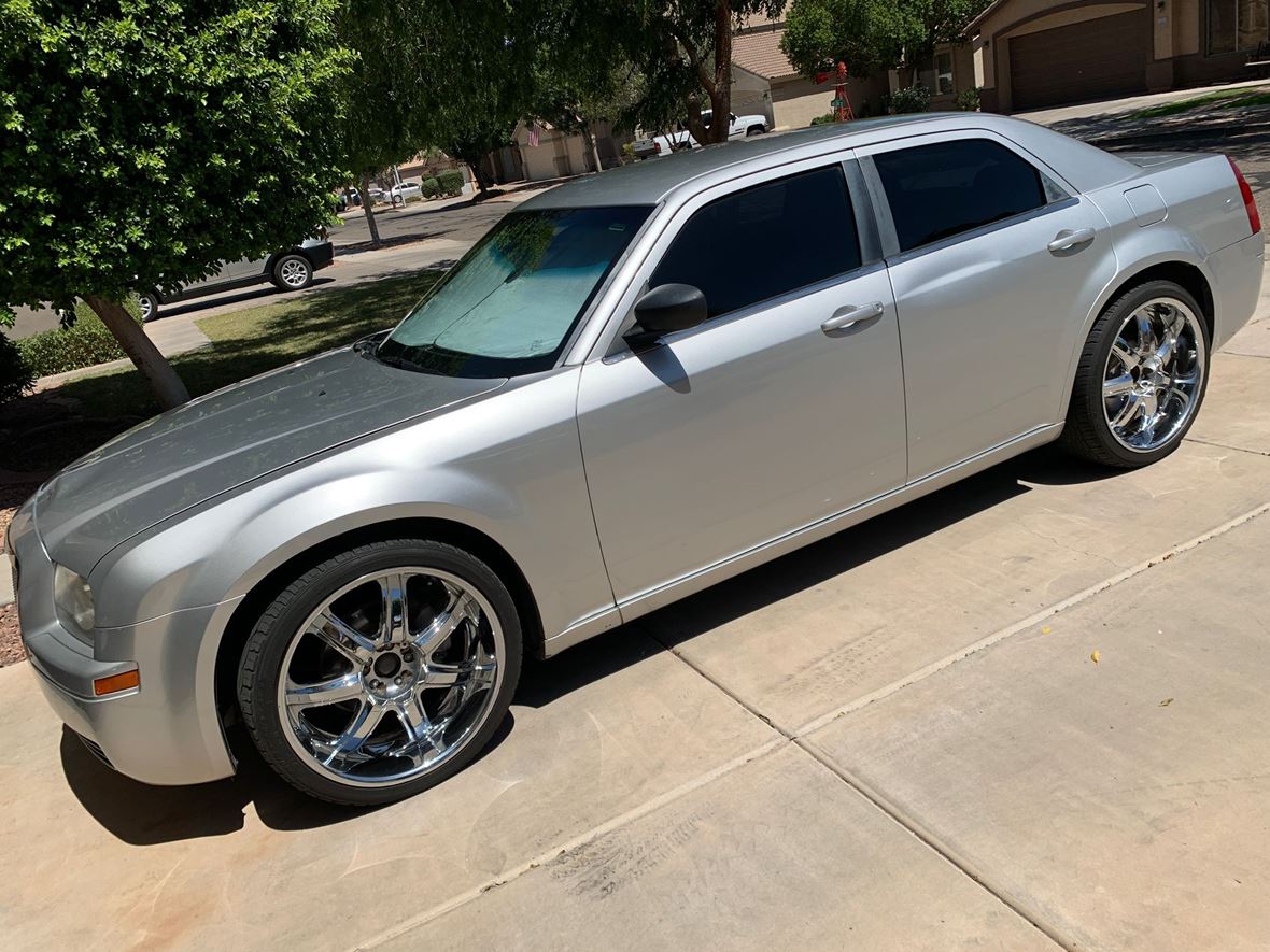 2007 Chrysler 300 for sale by owner in Phoenix
