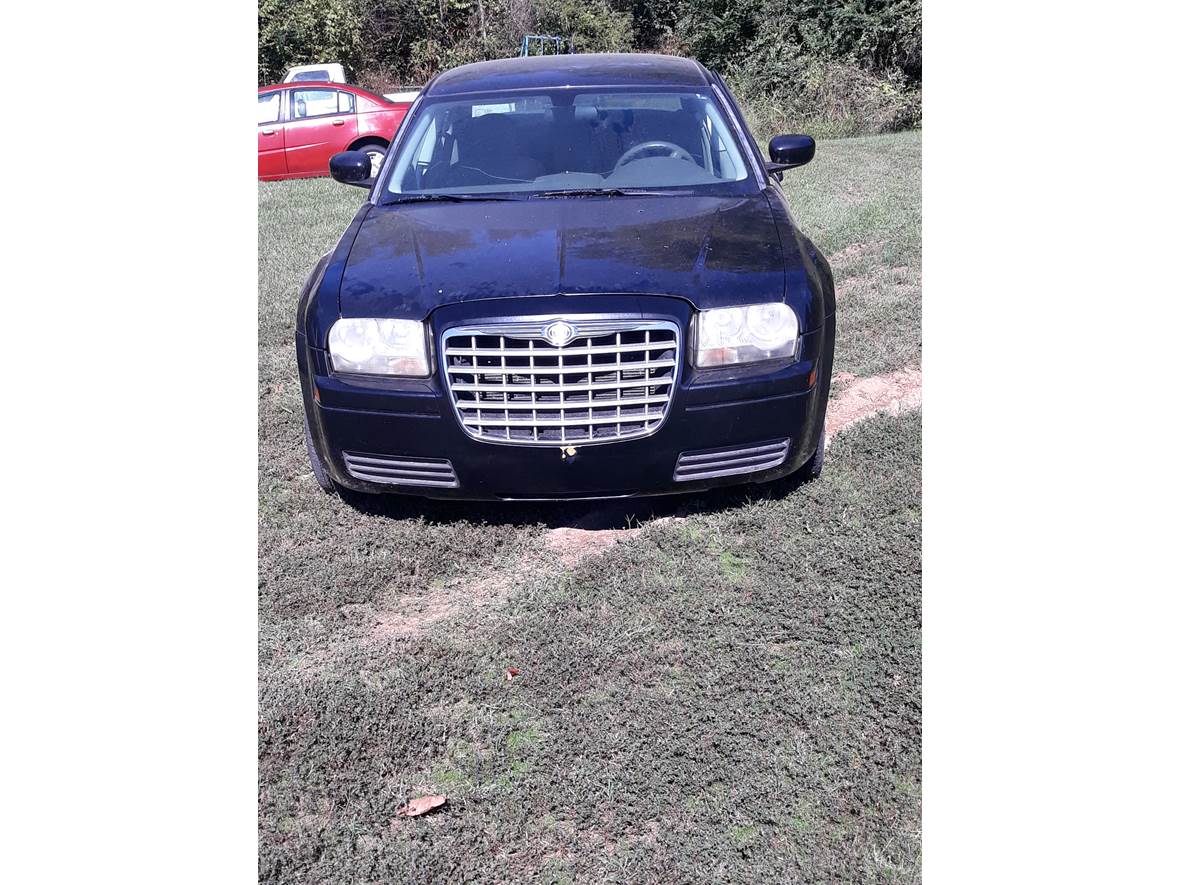 2008 Chrysler 300 for sale by owner in Alma