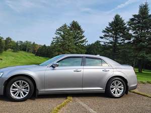 Chrysler 300C for sale by owner in Battle Creek MI