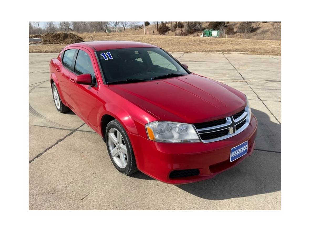 2011 Dodge Avenger for sale by owner in Shelby