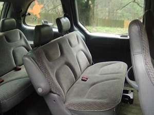 Gray 2000 Dodge Caravan