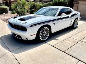 White 2015 Dodge Challenger