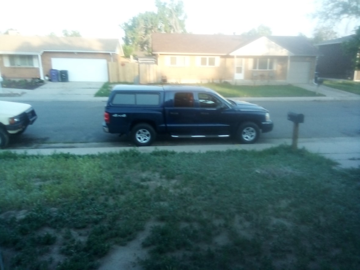 2006 Dodge Dakota for sale by owner in Denver