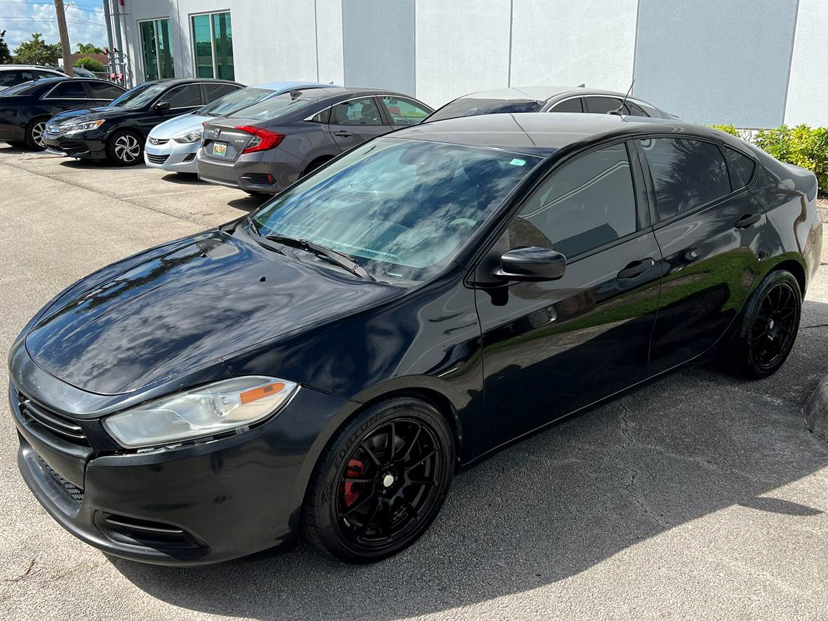2013 Dodge Dart SE for sale by owner in Pompano Beach