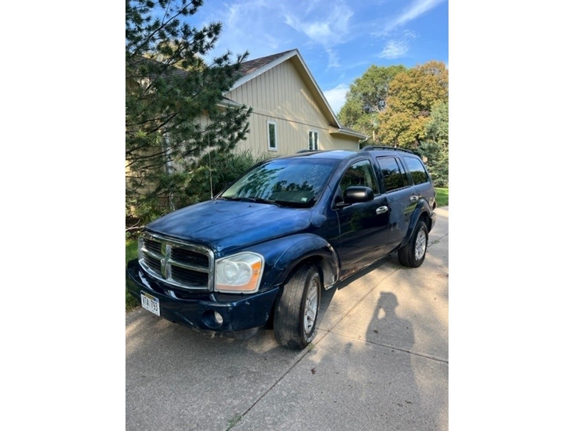 2006 Dodge Durango for sale by owner in Elkhorn