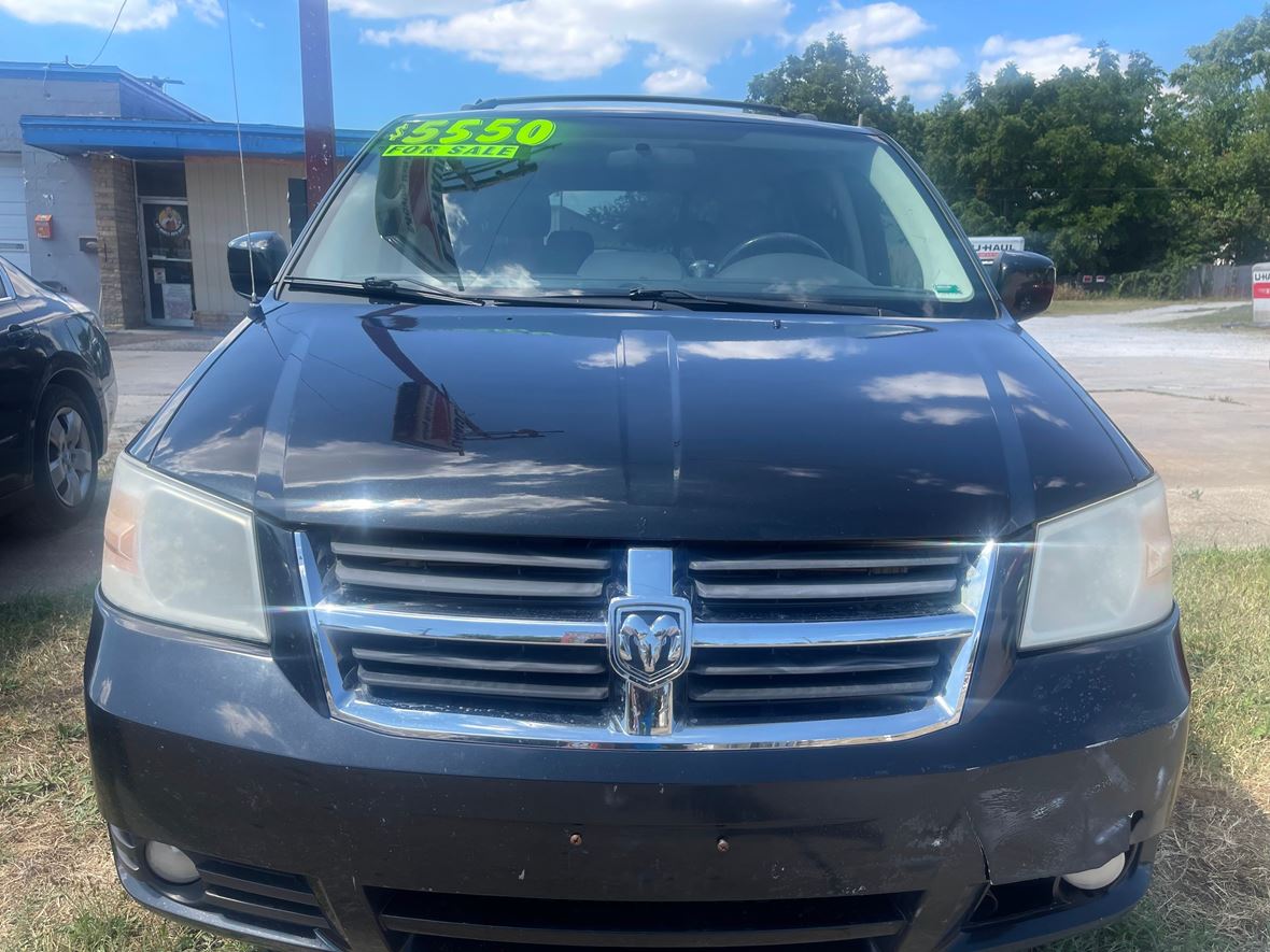 2010 Dodge Grand Caravan for sale by owner in Springfield