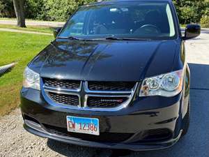 Green 2013 Dodge Grand Caravan