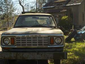 Gray 1975 Dodge Power Wagon