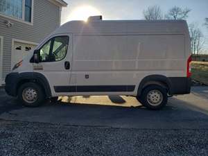 White 2018 Dodge Promaster 2500 refrigeration van