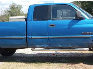 1999 Dodge Ram 2500 with Blue Exterior