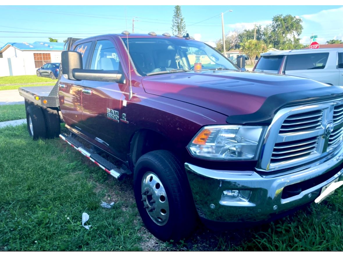 2017 Dodge Ram 3500 for sale by owner in Miami Gardens