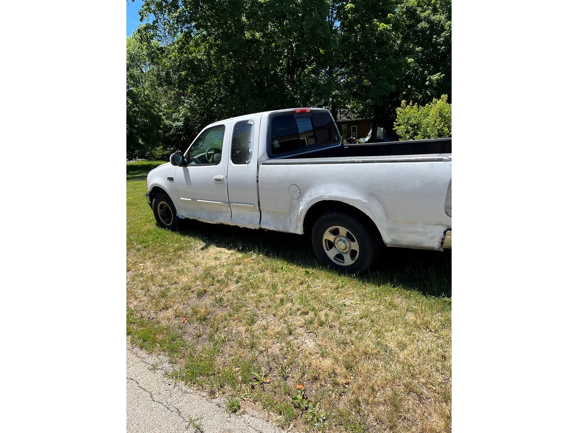2001 Ford f150 for sale by owner in Aurora