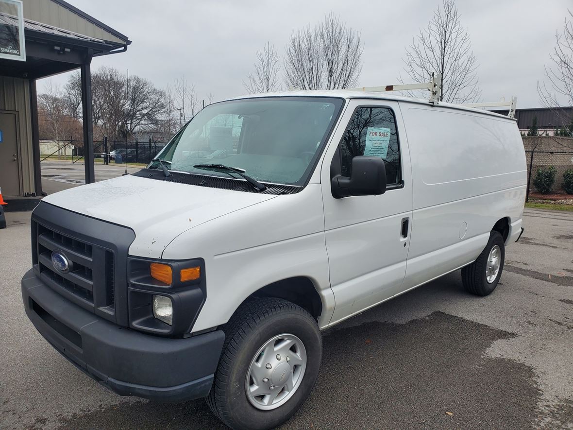 2012 Ford E-250 for sale by owner in Murfreesboro